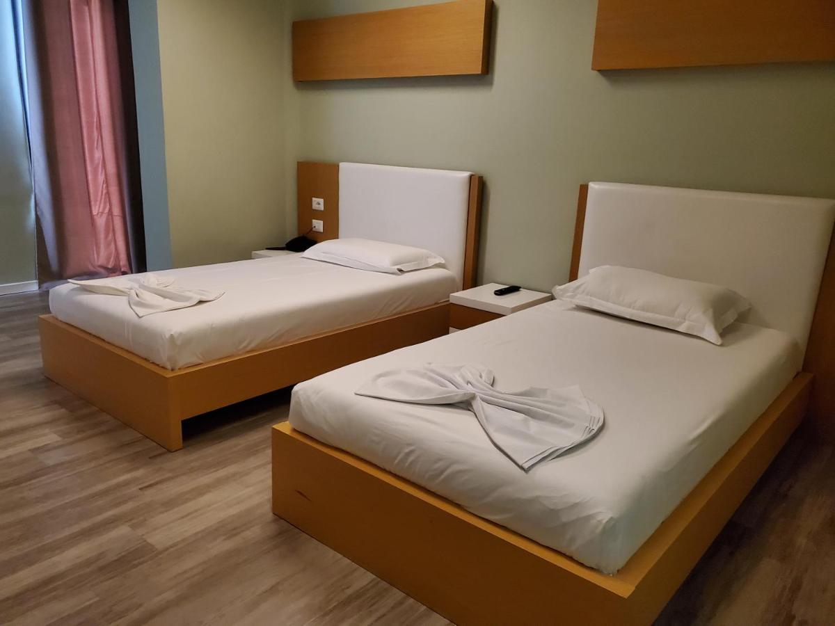 Bologna 4*